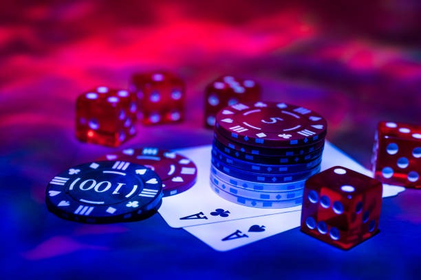 Live dealer and player chat interface on qq8821 login Bandar Ceme table